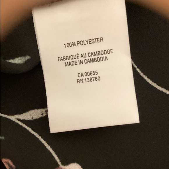 Ladies summer top by Reitmans Essentials.Size X-Large. - Picture 7 of 7